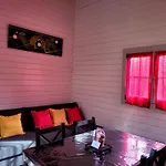 Les De Montorgueil Alpstuga *