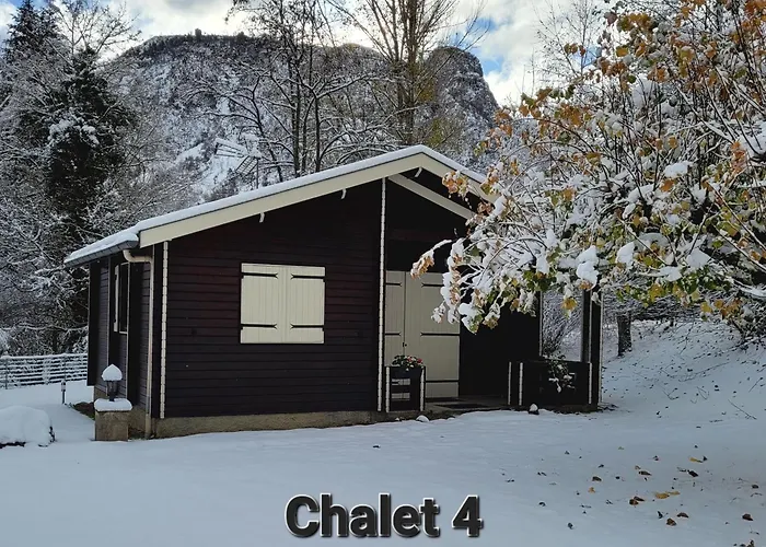 Les De Montorgueil *